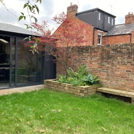 Pass The Keys Stunning, Brand New 3Br Home - Central Oxford Exterior foto