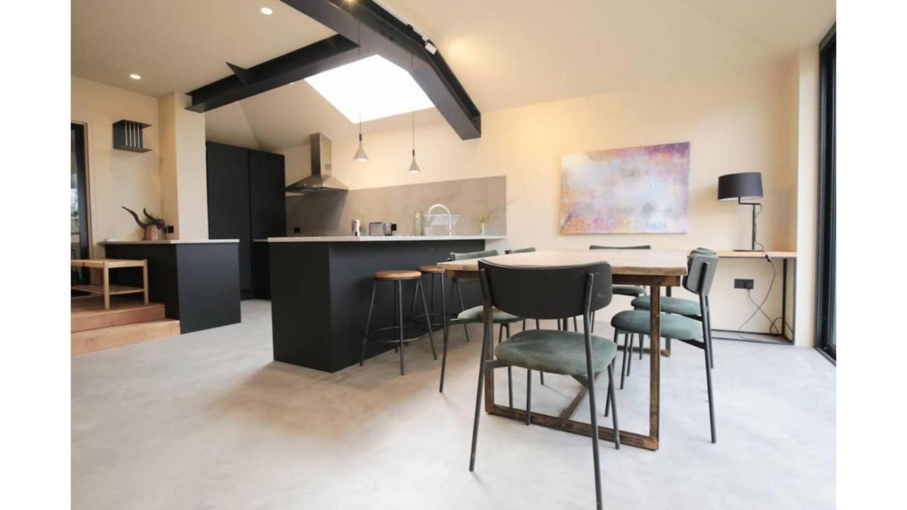 Pass The Keys Stunning, Brand New 3Br Home - Central Oxford Exterior foto
